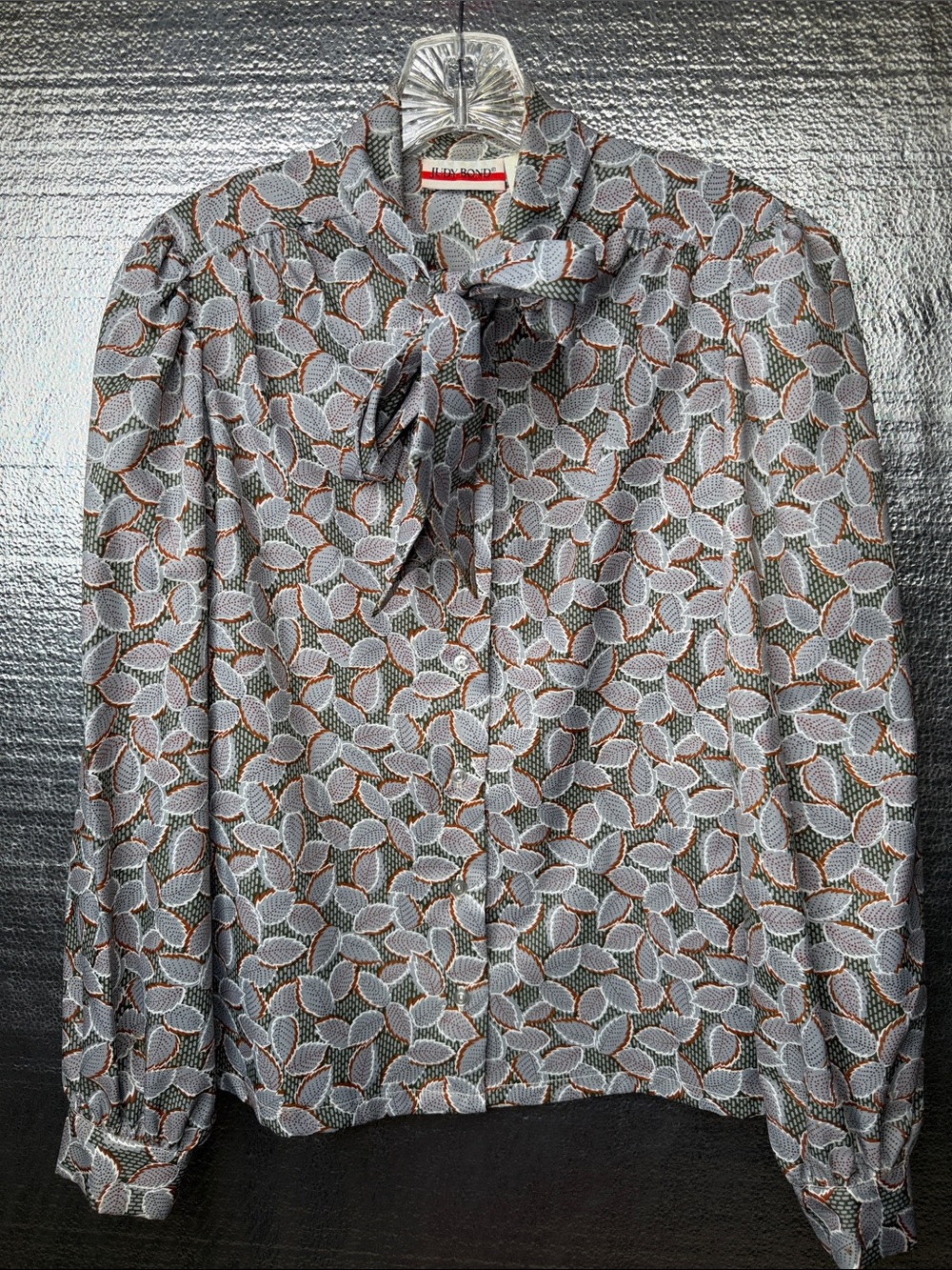 Tie-Neck Leaf Print Dress Shirt - Gray & Brown